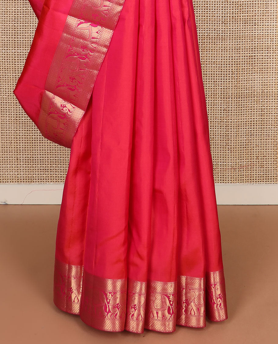 Red plain Kanchipuram silk saree, zari border of Muthu, mayil kann & yaanai designs & jaal pallu