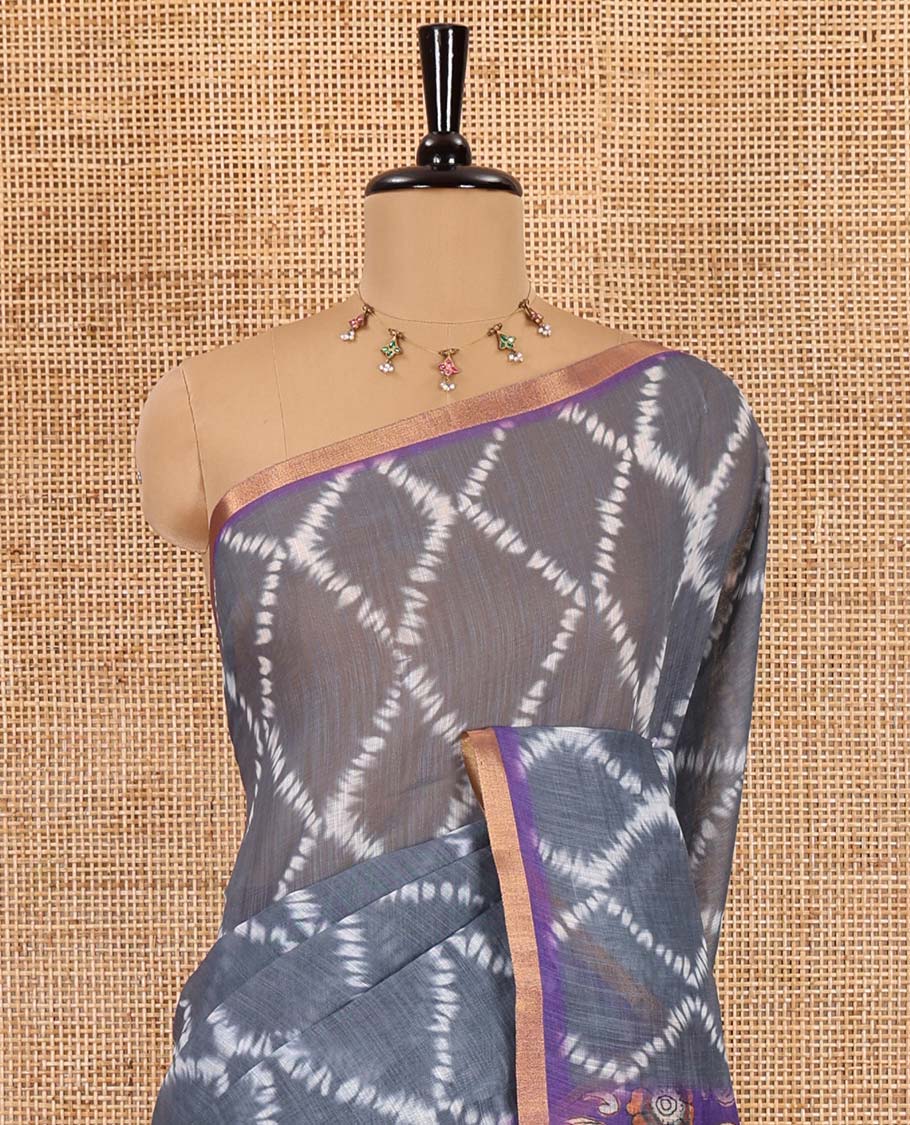Grey argyle shibori printed linen cotton saree, contrast border, kalamkari floral vine printed pallu, and a contrast kalamkari printed blouse