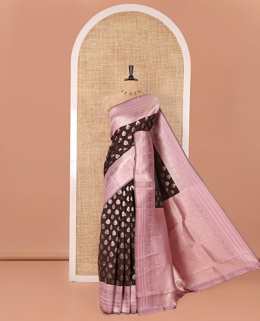 Brown and Pink Kanchi Silk Saree, Spotlighted with Zari Buttas All Over Its Body, Complemented by a Contrast Traditional Zari Border of Peacock Designs, an Intricately Designed Pallu, and Paired with a Contrast Blouse