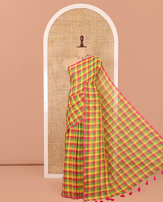 Borderless Green-Pink Khadi Mul Cotton Saree, Adorned with Madras Checks, Comes without Blouse