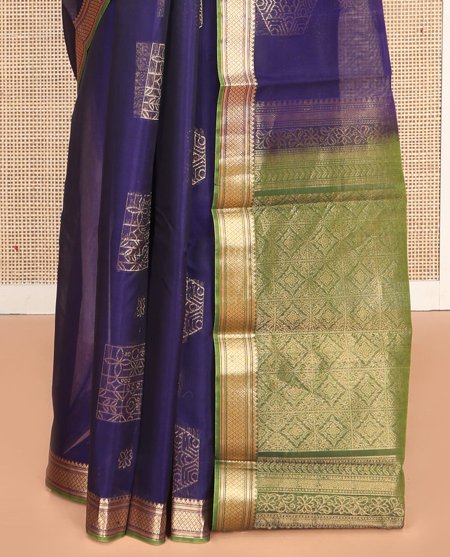 Blue Silk Cotton Saree, Entralled with Geometric Buttas All Over Its Body, Complemented by Contrast Traditional Zari Designs Woven Border, Grand Jaal Pallu and Paired with a Contrast Blouse