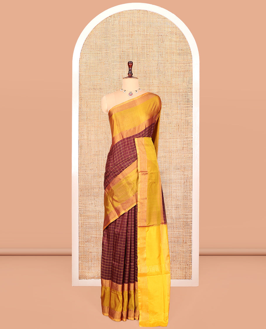 Maroon Checked Uppada Silk Saree, Complemented by a Contrast Zari Border, Zari Woven Pallu, and a Contrast Blouse