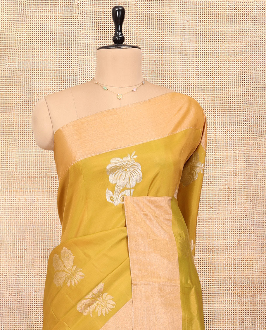 Yellow Uppada Saree, Adorned with Hibiscus Floral Buttas, a Bavanji Border, Contrast Intricate Pallu, and a Contrast Blouse