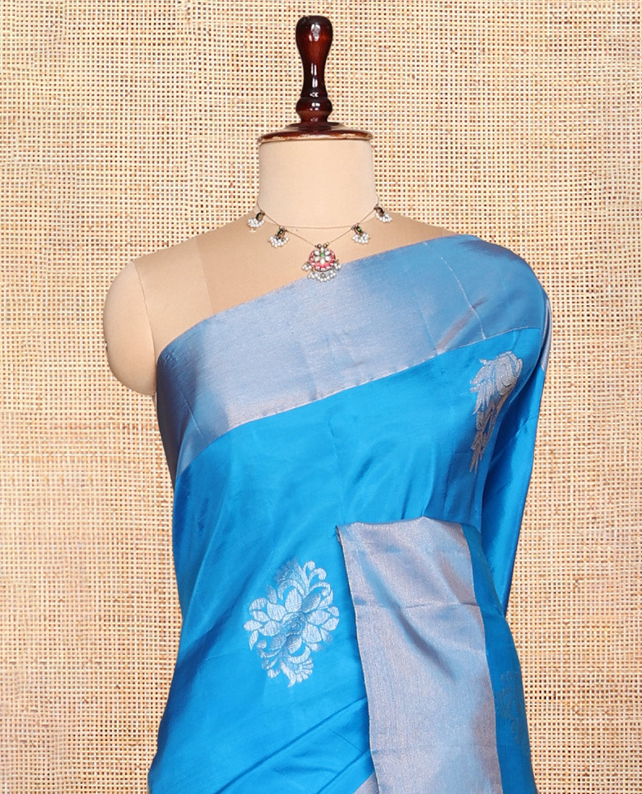Blue Semi Uppada Saree, Adorned with Zari Buttas, a Bavanji Border, Contrast Floral Pallu, and a Contrast Blouse