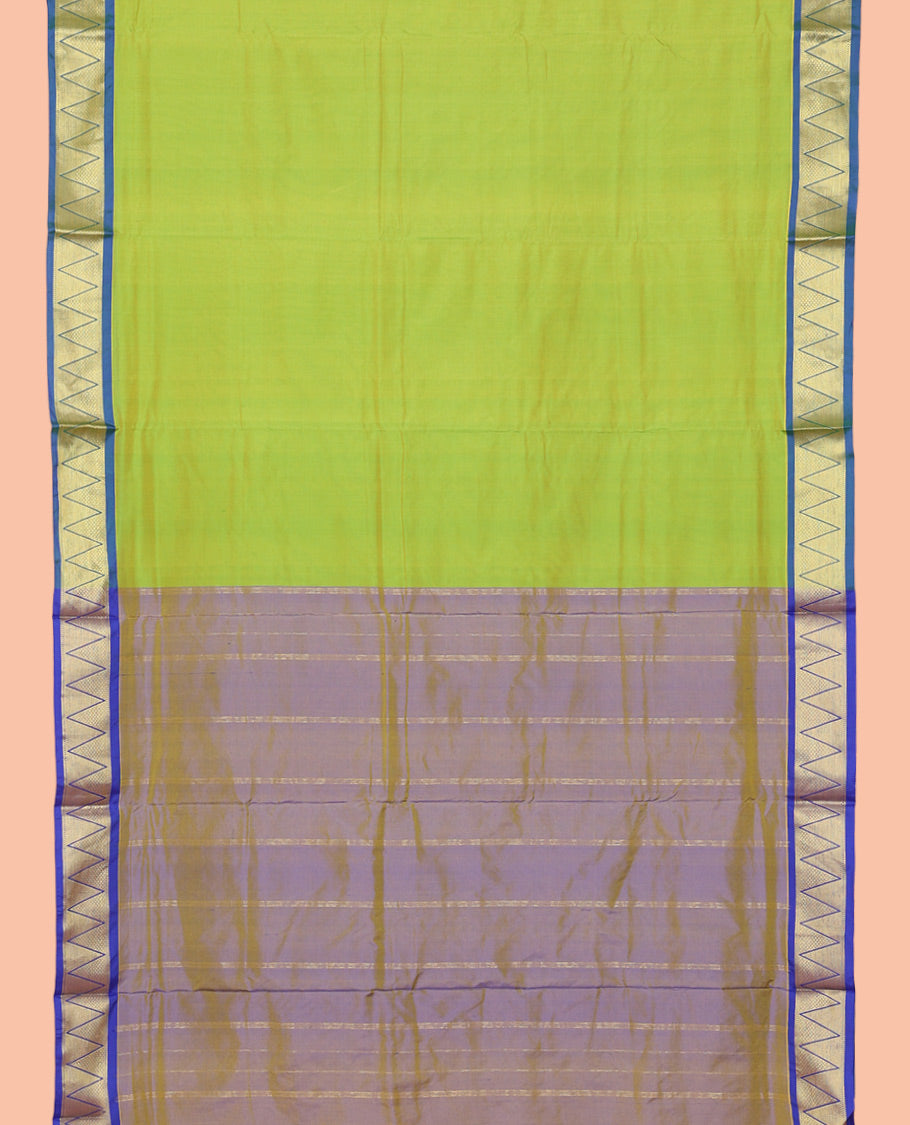 Green Plain Ten-Yard Saree, Complemented by a Contrast Temple Border, Contrast Pallu of Stripes, and No Blouse