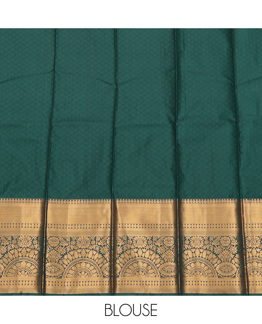 Gold Budget Silk Saree, Highlighted with Jacquard Design, Complemented by a Contrast Traditional Zari Border, Grand Pallu, and a Contrast Blouse