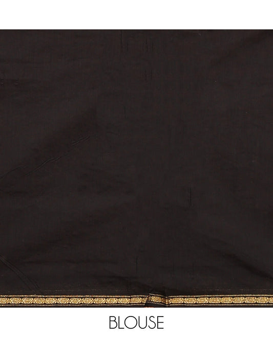 Red Maheshwari Cotton Saree, Highlighted by Flower Buttas All Over Its Body, Subtly Woven Piping Border, Captivating Contrast Pallu Steeped with Buttas, and Paired with a Contrast Blouse