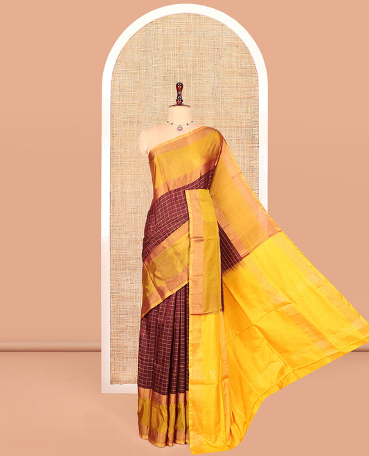 Maroon Checked Uppada Silk Saree, Complemented by a Contrast Zari Border, Zari Woven Pallu, and a Contrast Blouse
