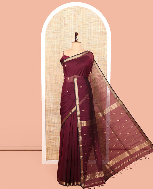 Maroon Maheshwari Cotton Saree, Adorned With Zari Buttas All Over Its Body, Highlighted by Zari Traditional Border, Zari Designs Woven Pallu and Paired with a Matching Blouse