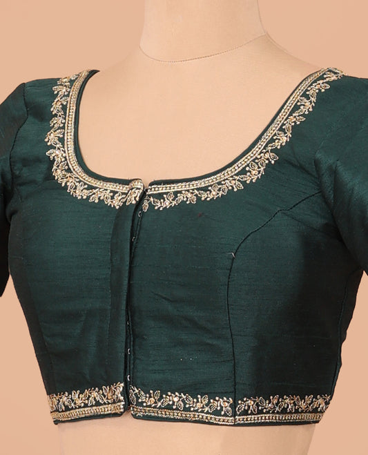 Deep green embroidered front-back round neck elbow sleeve blouse