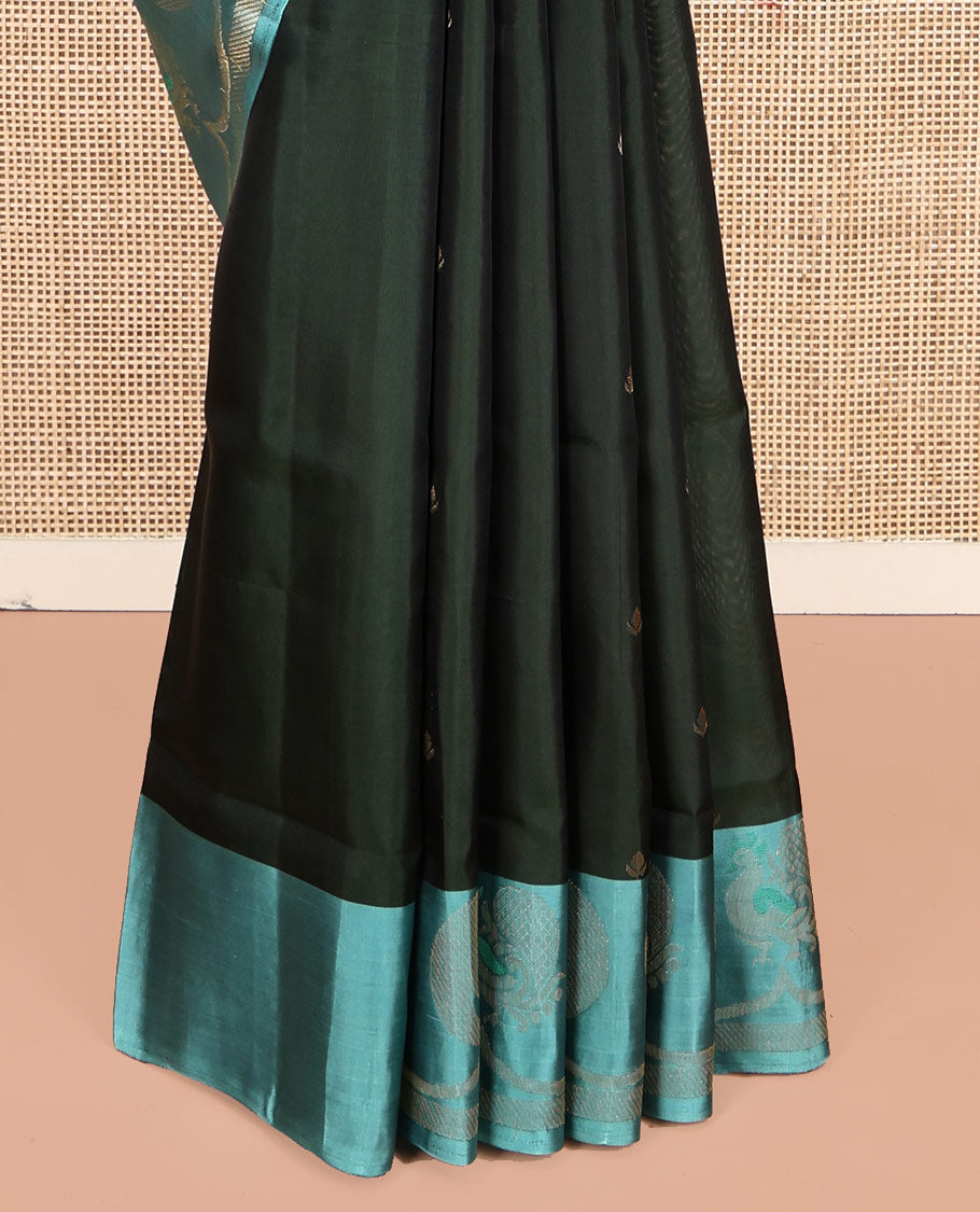 Green Mayuri Soft Silk Saree, Woven with Buttas, Contrast Floral-Peacock Border, Pallu of Vanki Designs and a Contrast Blouse
