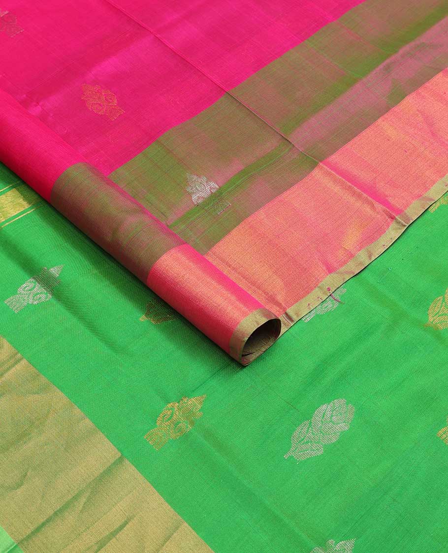 Pink floral design uppada saree with contrast zari design border & floral design pallu