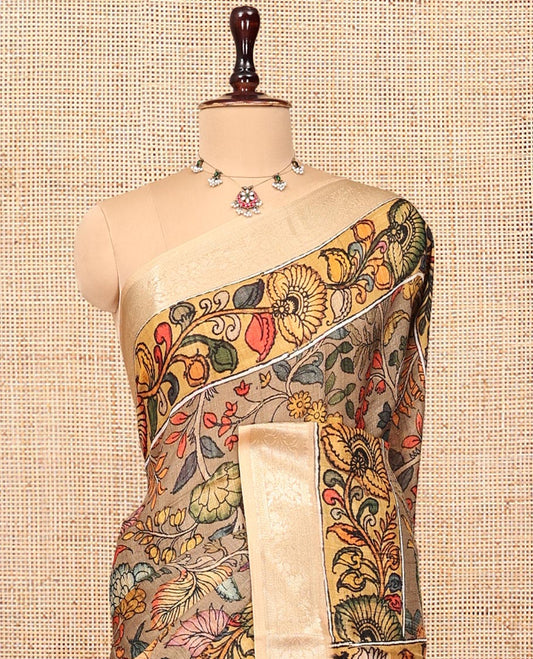 Grey Kalamkari Printed Semi-Banarasi Tussar Saree, Adorned with Floral Vine, Contrast Border, Pallu of Lord Krishna Design, and a Contrast Blouse