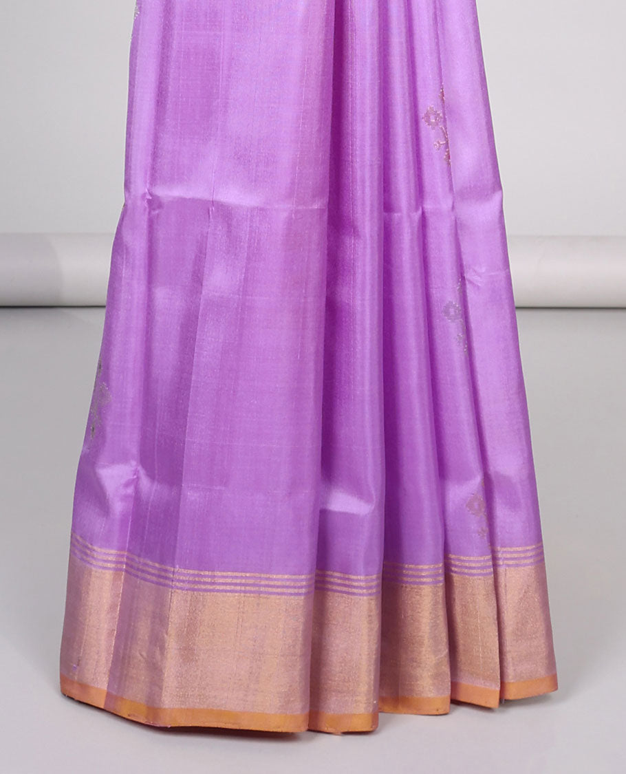 Lavender floral buttas uppada silk saree with contrast zari border & floral zari design pallu