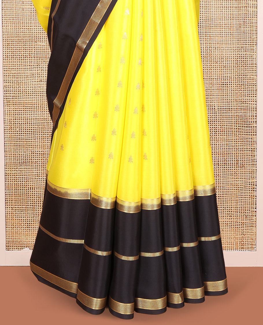 Yellow Mysore Silk Saree, Gleamed Up with Zari Buttas, Complemented by a Contrast Traditional Zari Border, Grand Temple Pallu, and a Contrast Blouse