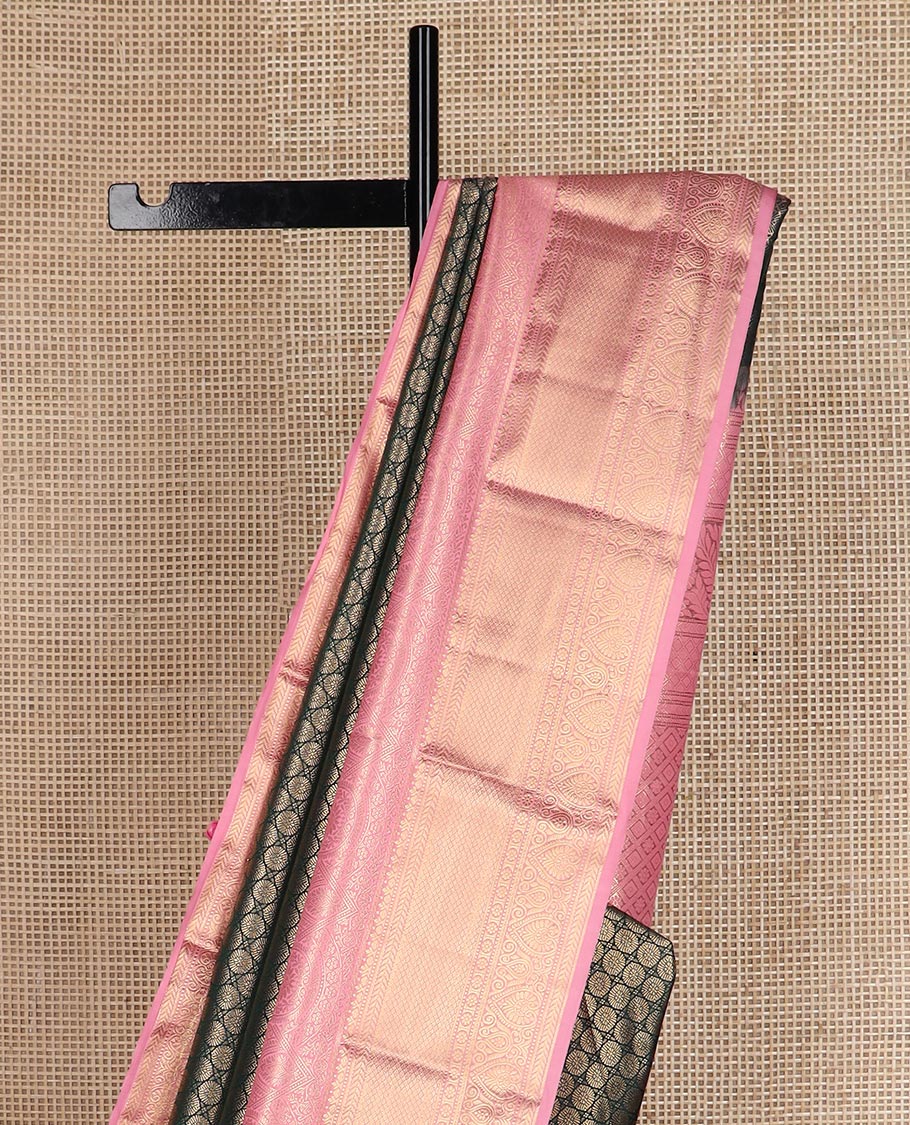 Green chakram jacquard budget silk saree, contrast traditional zari border, and jaal pallu