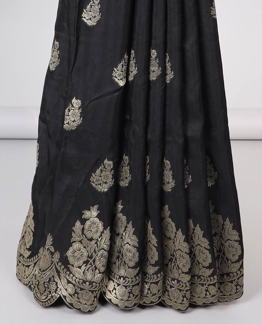 Black floral motifs semi-banaras dola silk saree with scallop border & peacock design pallu