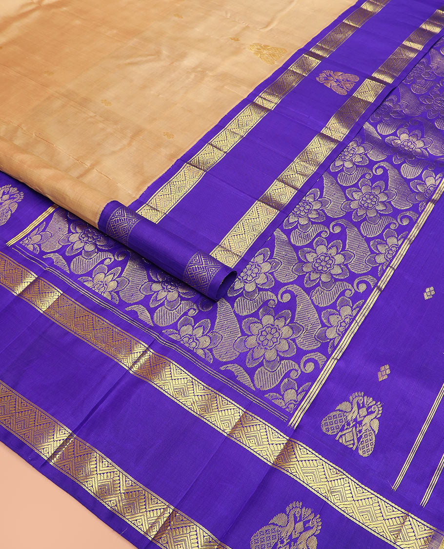 Sandal zari buttas Kanchipuram silk saree, contrast border of diamond, and mayil designs, and pallu of kamalam and manga designs