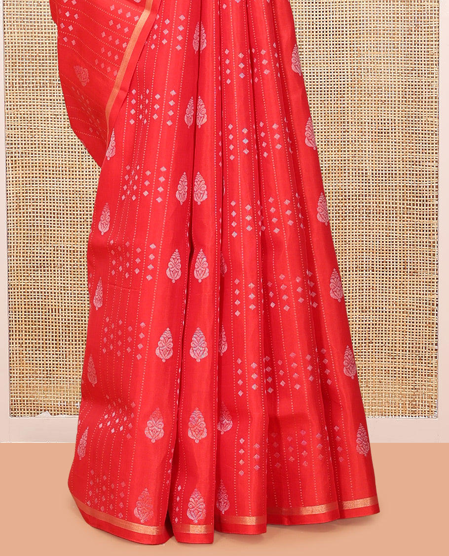 Pink Mayuri Lite Silk Mix Saree, Delicately Woven Zari Buttas, a Piping Border, Grand Pallu, and a Matching Blouse