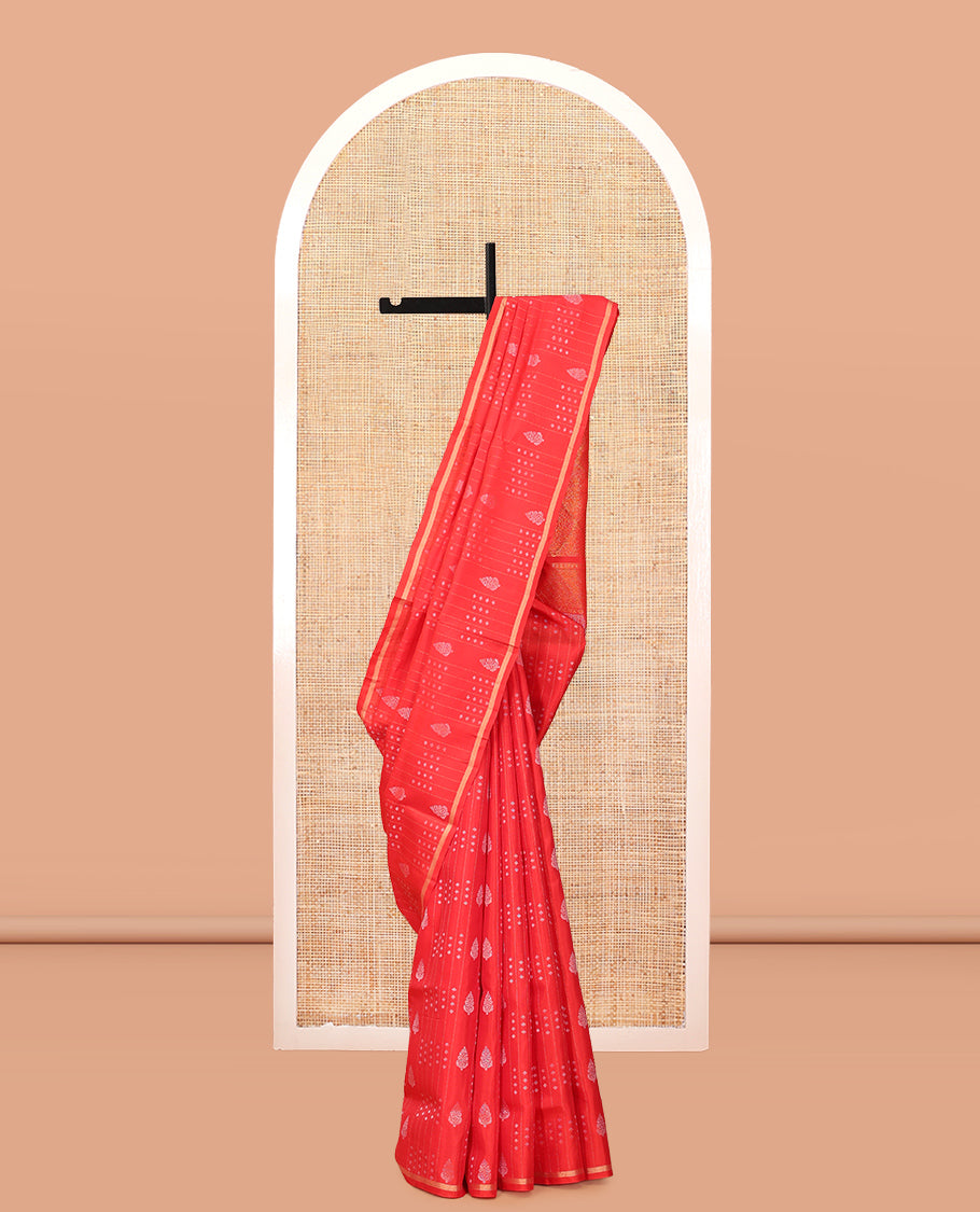 Pink Mayuri Lite Silk Mix Saree, Delicately Woven Zari Buttas, a Piping Border, Grand Pallu, and a Matching Blouse