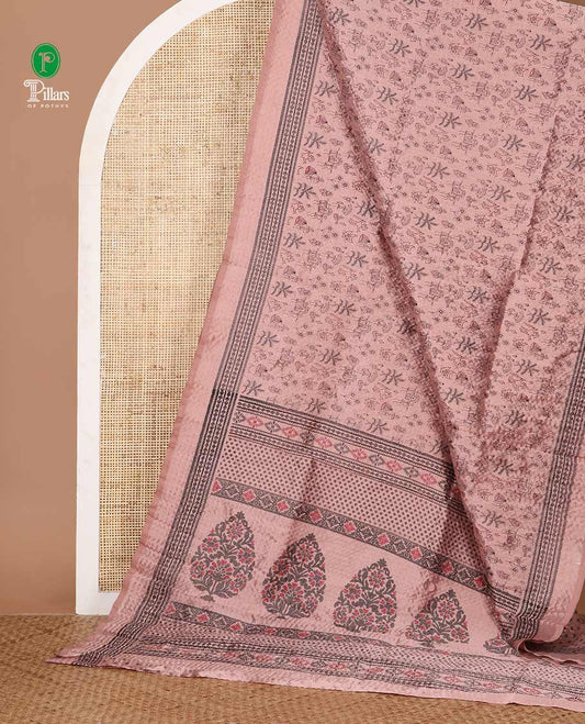 Onion pink warli-village theme printed litchi crushed saree, printed border, self-printed pallu & small butta printed blouse