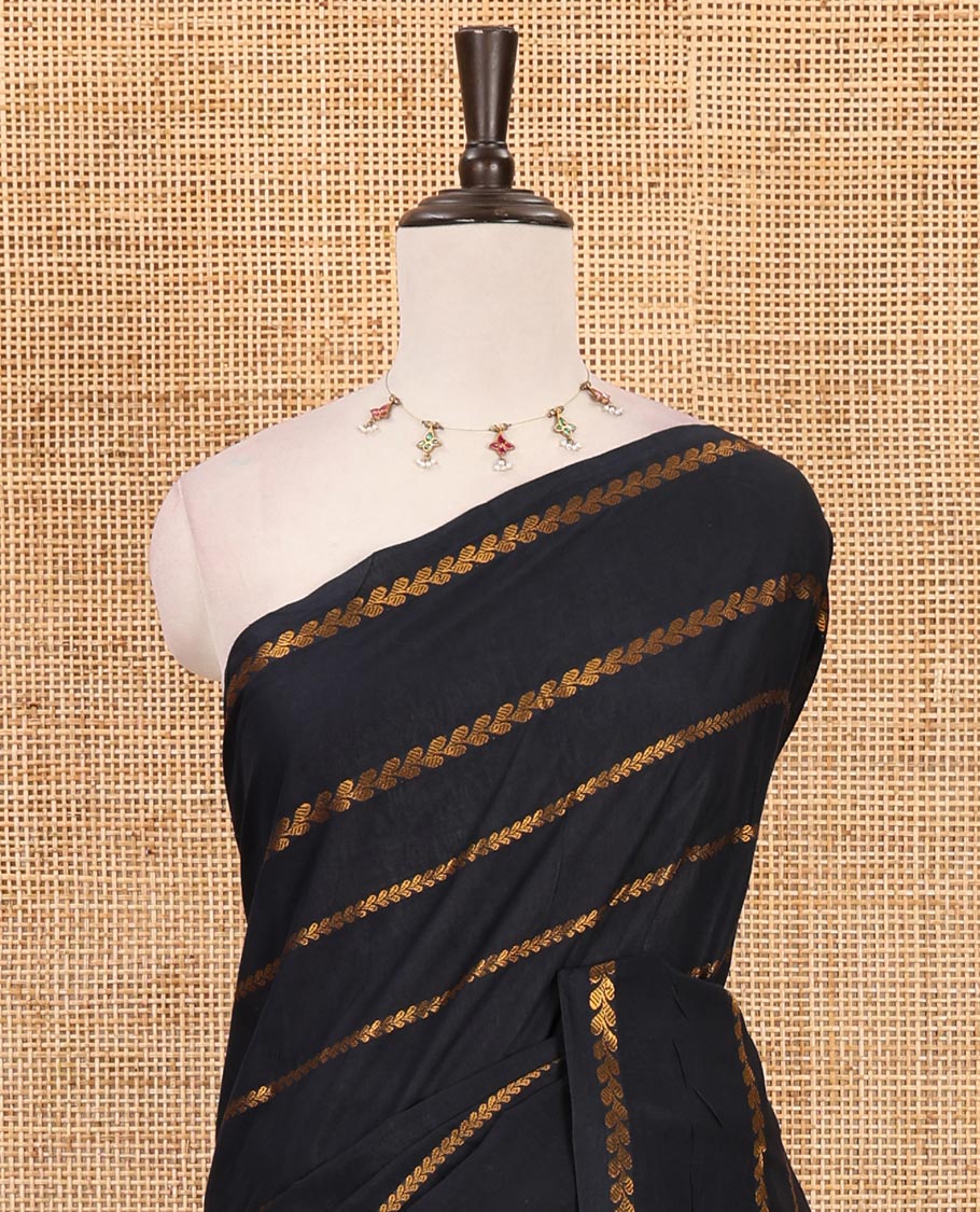 Borderless black veldhari zari striped Sungudi cotton saree, self-pallu of veldhari stripes & running blouse