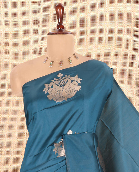 Borderless Blue Elite Soft Silk Saree
