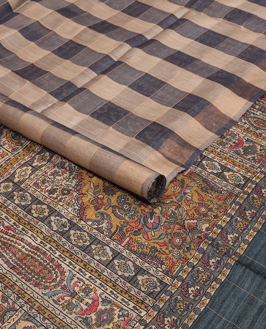 Borderless grey checked design tussar saree, contrast kaleidoscopic-colored pallu of intricate print