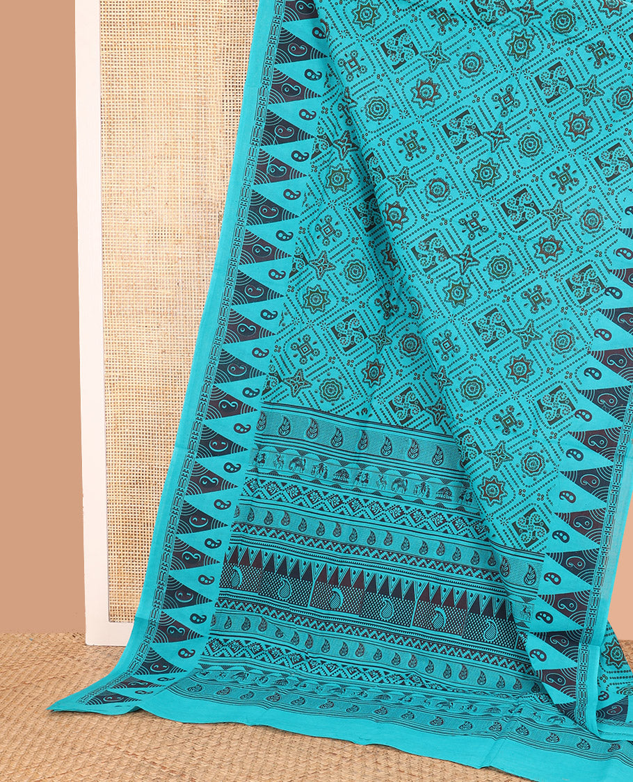 Blue Sungudi Cotton Saree Prettified with Bandhani-Style Geometric Prints, Adorned with Temple Border, and Geometric Printed Pallu