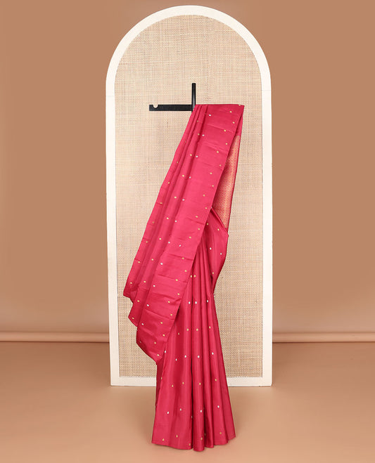 Borderless red poun buttas Kanchipuram silk saree, self-pallu of thilakam mokku, muthu, yaanai & jaal designs