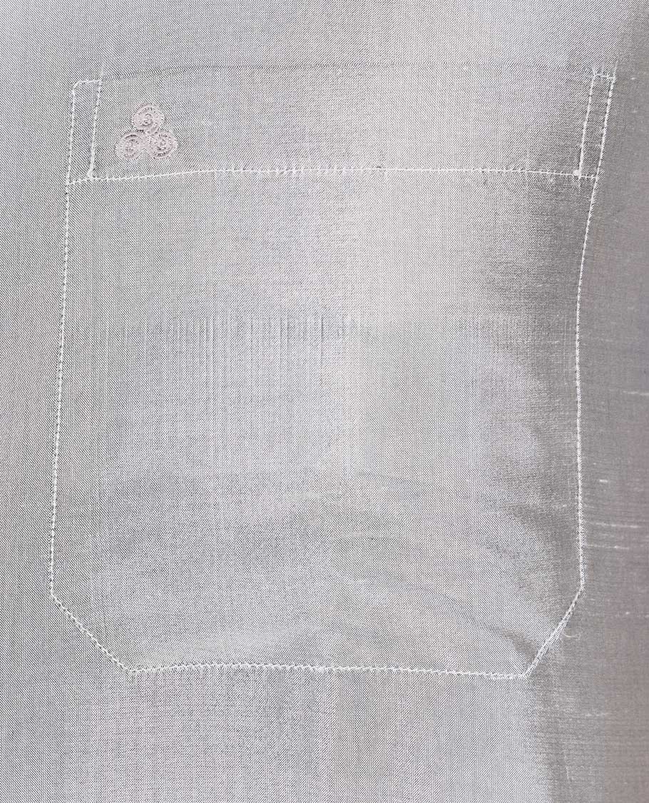 Grey plain design with pocket half-sleeve pure-silk regular fit shirt 