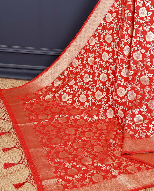 Red intricate floral jaal zari jacquard banaras dupatta with tassels 