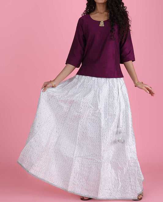 White chevron design embroidery silk cotton skirt with lace border