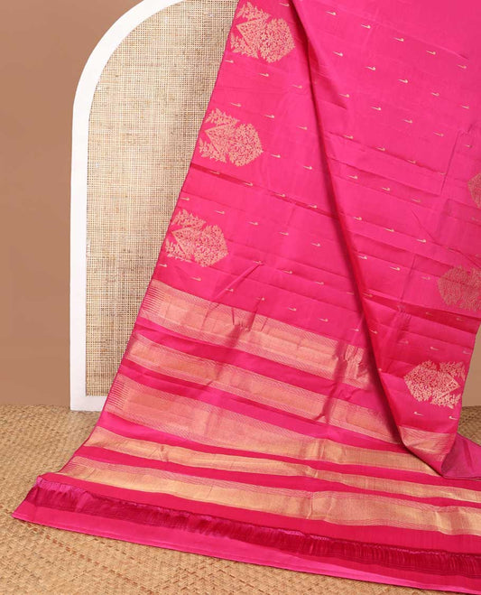 Pink buttas silk saree with self floral design border & bhavanji pallu