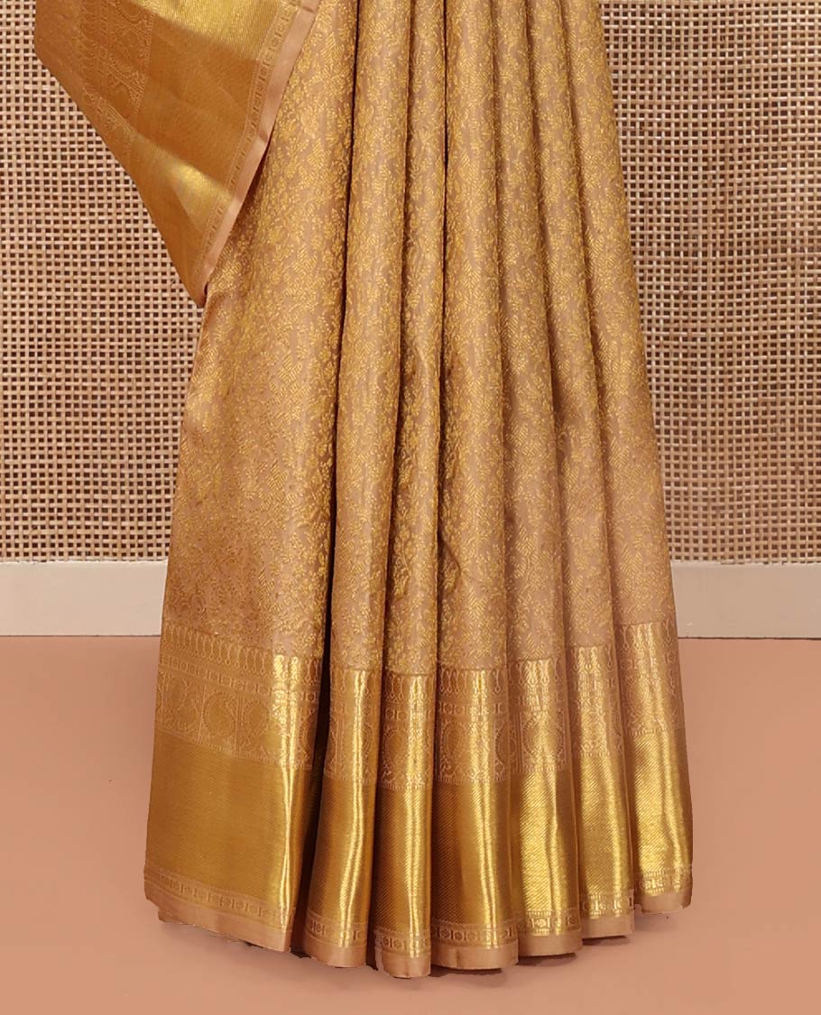 Gold Kanchipuram Wedding Silk Saree, Delicately Woven with Jacquard Design On Its Body, Highlighted by Zari Border of Manga Moklu, Manga, and Mayil Designs, Grand Pallu and Paired with Matching Blouse