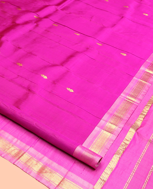 Pink Kanchipuram Silk Saree, Enriched with Zari Buttas, Contrast Korvai Border of Banaras, and Mayil Kann, Zari Design Pallu, and No Blouse