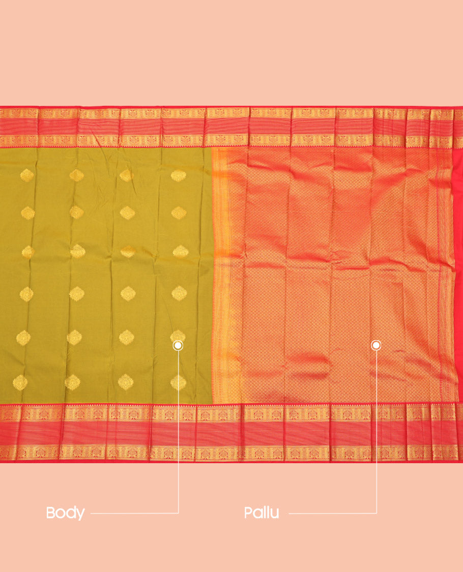 Green Budget Silk Saree, Crafted with Zari Buttas, Complemented by a Contrast Traditional Zari Border, Jaal Pallu, and a Contrast Blouse
