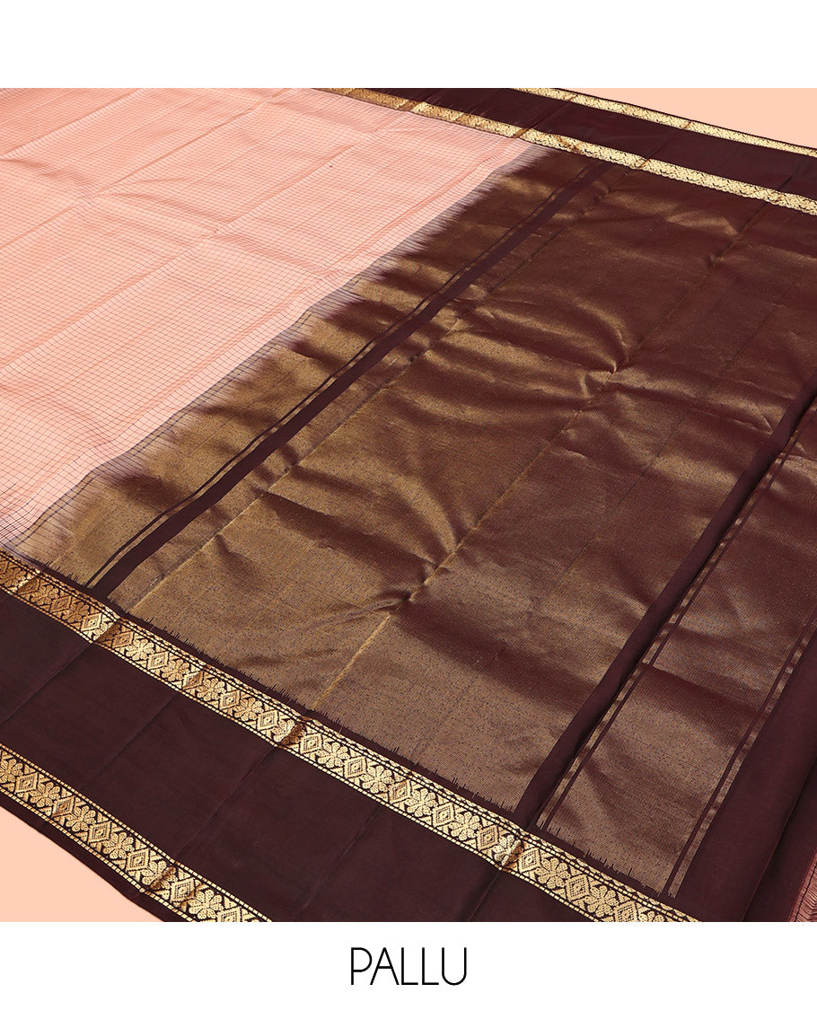 Peach Checked Kanchipuram Silk Saree, Complemented by a Contrast Rettai Pettu Traditional Border, Gleaming Pallu, and a Contrast Blouse