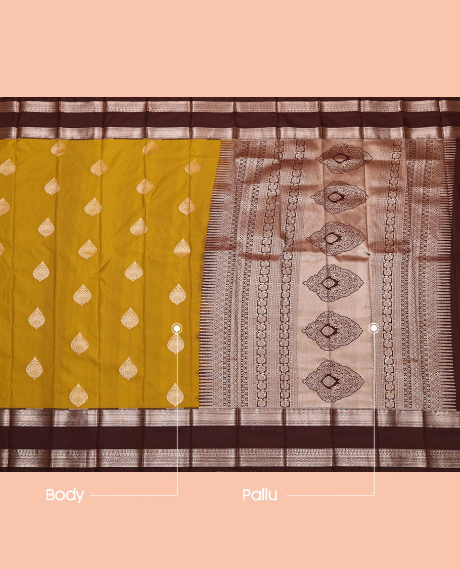 Mustard Budget Silk Saree, Detailed with Zari Buttas, Complemented by a Contrast Traditional Zari Rettai Pettu Border, Grand Pallu, and a Contrast Blouse