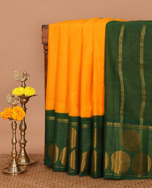 Orange full-plain sungudi cotton saree, contrast zari round motif big border, lining seer pallu & plain green blouse