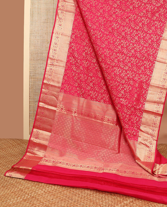 Red jaal design kancheepuram silk saree  with self border of rekku, muthu, banras, kodi visiry design & zari design pallu