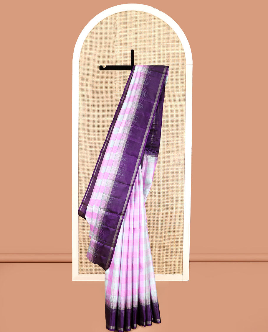 Multi-Color Checked Kanchipuram Silk Saree, Complemented by a Contrast Bodi Border, Checked Pallu, and a Contrast Blouse