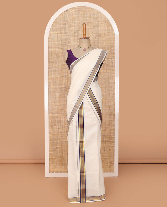 Cream plain Kerala mundu set with contrast striped border