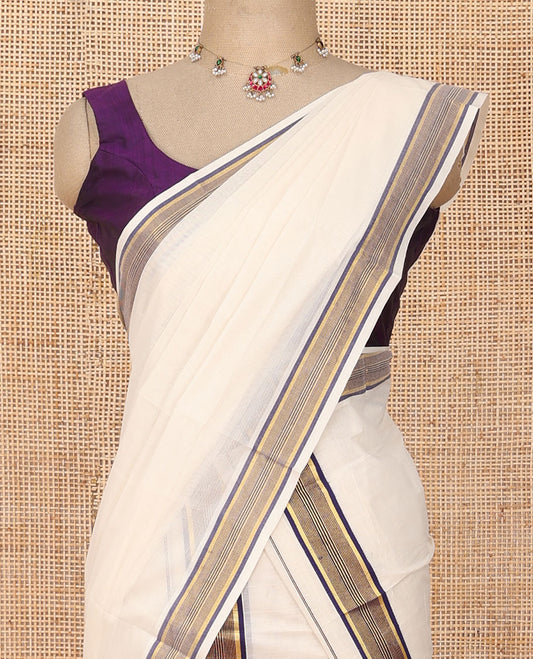Cream plain Kerala mundu set with contrast striped border