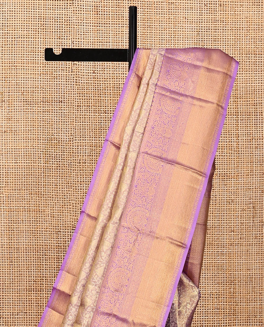 Lavender Kanchipuram Tissue Silk Saree, Elegantly Highlighted with Jacquard Design, Complemented by Contrast Border of Thilakam Mokku, and Vanki Designs, Grand Pallu, and Matching Blouse