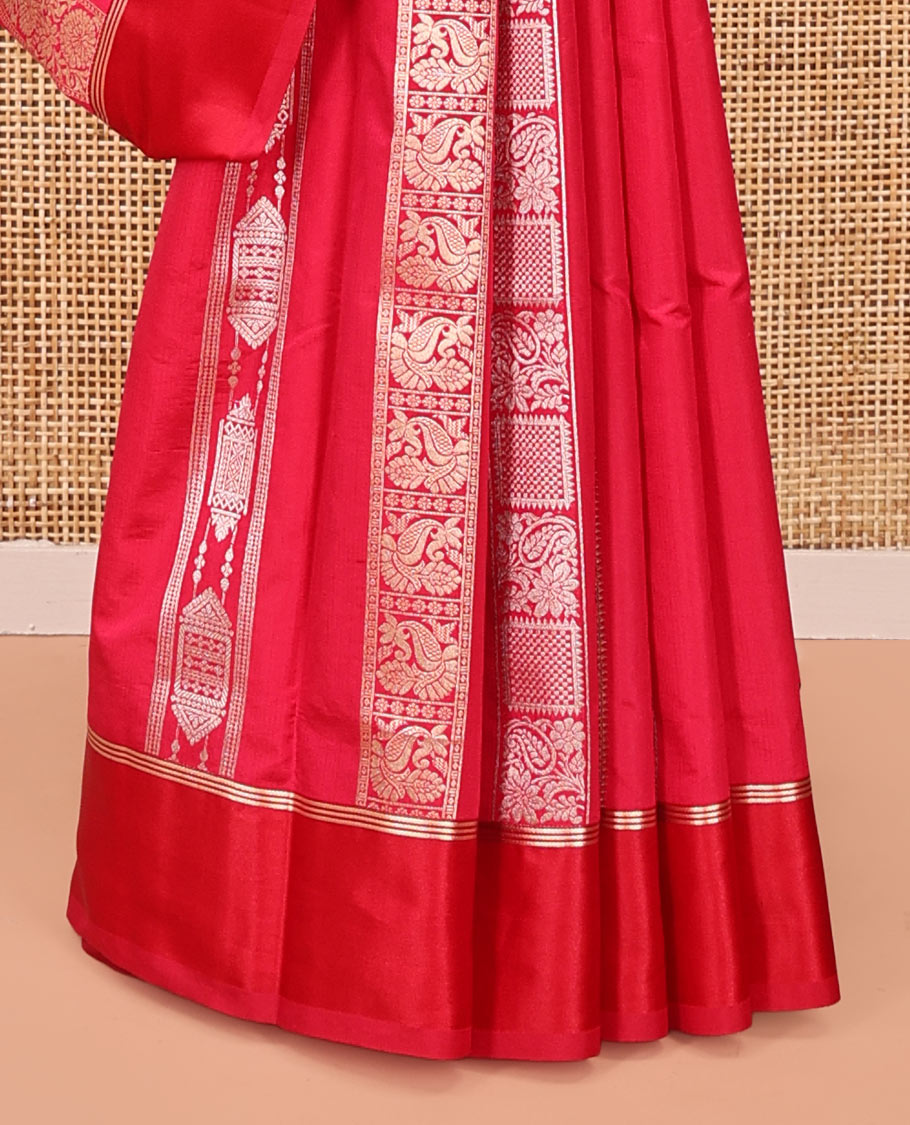 Rani Pink Dupion Silk Saree, Richly Features Vertically Woven Traditional Patterns in Zari, Complemented by Contrast Zari Satin Border, Rich Pallu, and Paired with a Matching Blouse