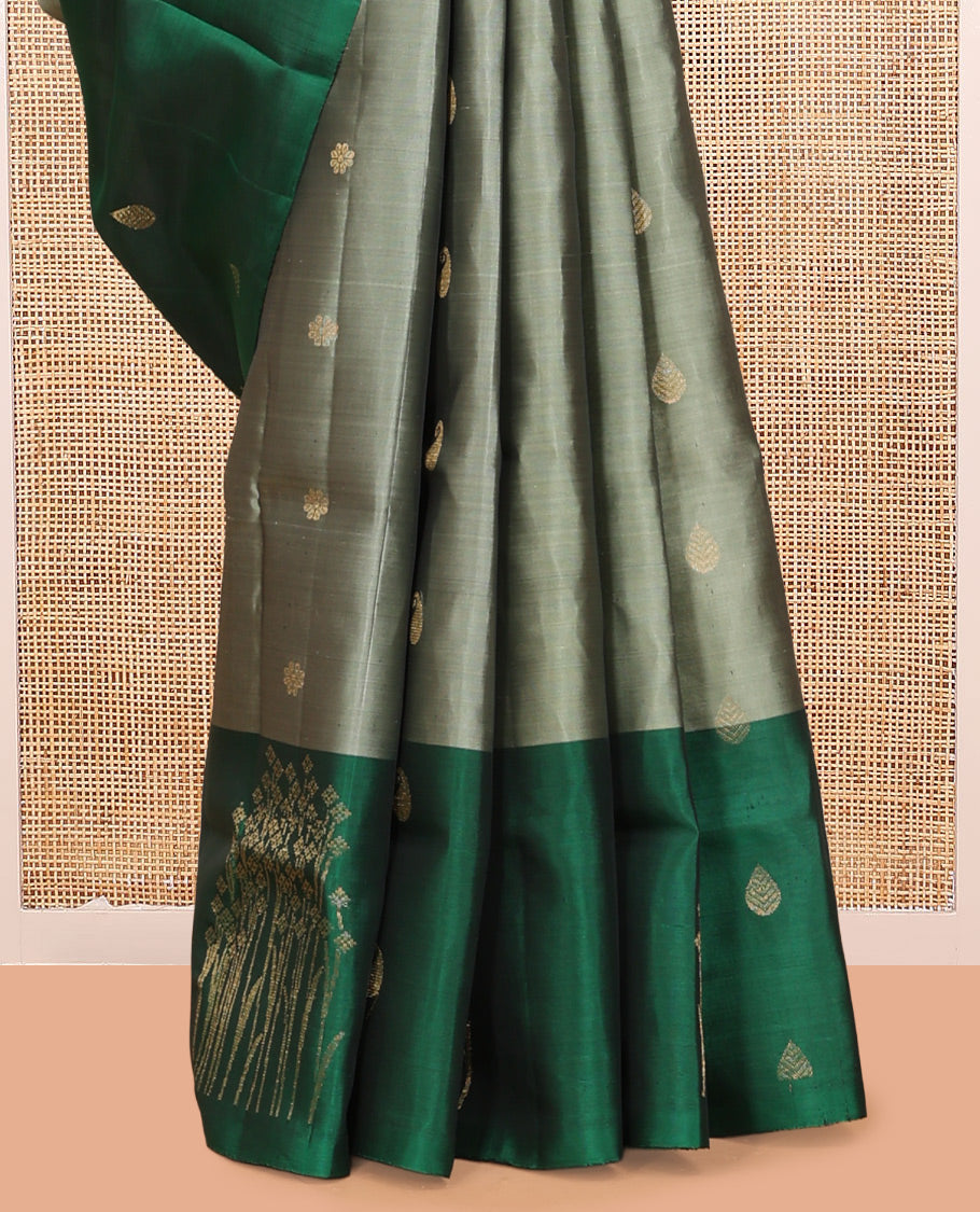 Green Mayuri Lite Silk Mix Saree, Enthralled with Zari Buttas, Complemented By Contrast Border of Zari Buttas, a Grand Floral-themed Pallu, and a Contrast Blouse