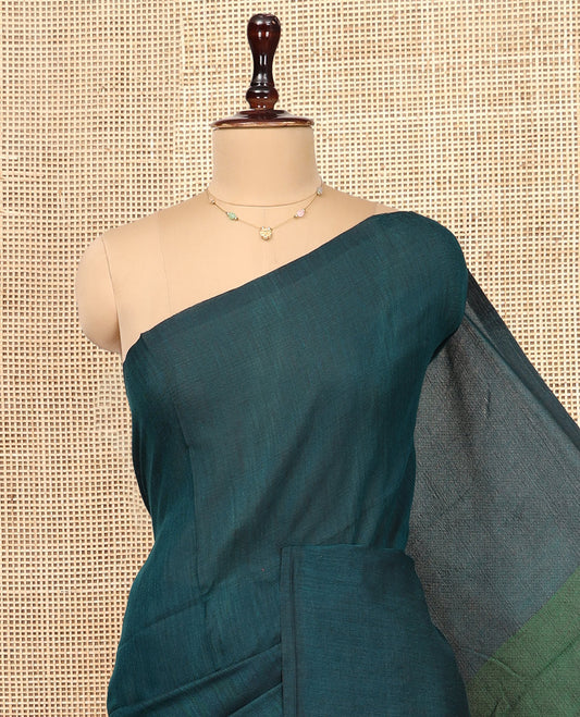 Borderless Peacock Green Plain Design Khadi Cotton Saree