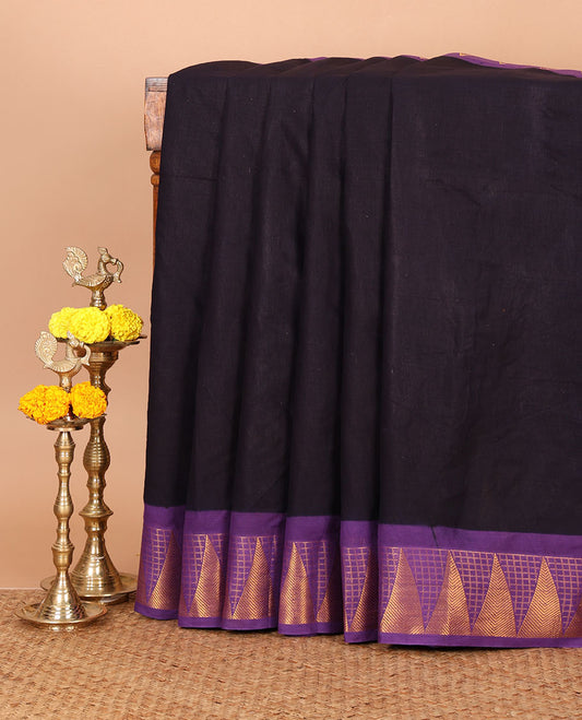 Black full-plain sungudi cotton saree, contrast checks & temple zari border, zari striped pallu & plain blouse