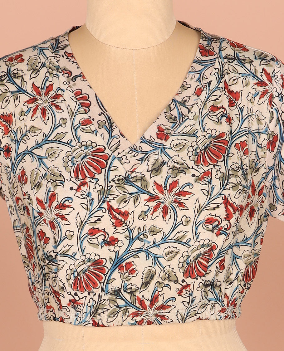 Off-White Readymade Blouse Richly Printed with Floral Motifs, Featuring a Front V-Neck, a Back Closed Neck, and Full Sleeves